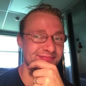 Meet your Posher, Adam